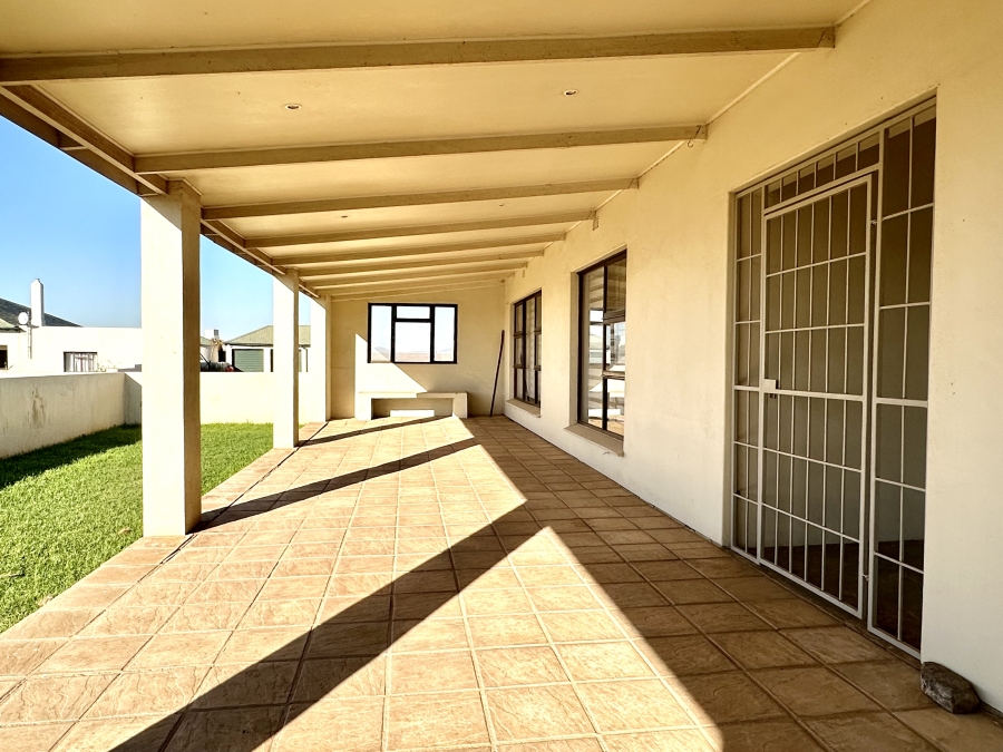 To Let 3 Bedroom Property for Rent in Malmesbury Rural Western Cape